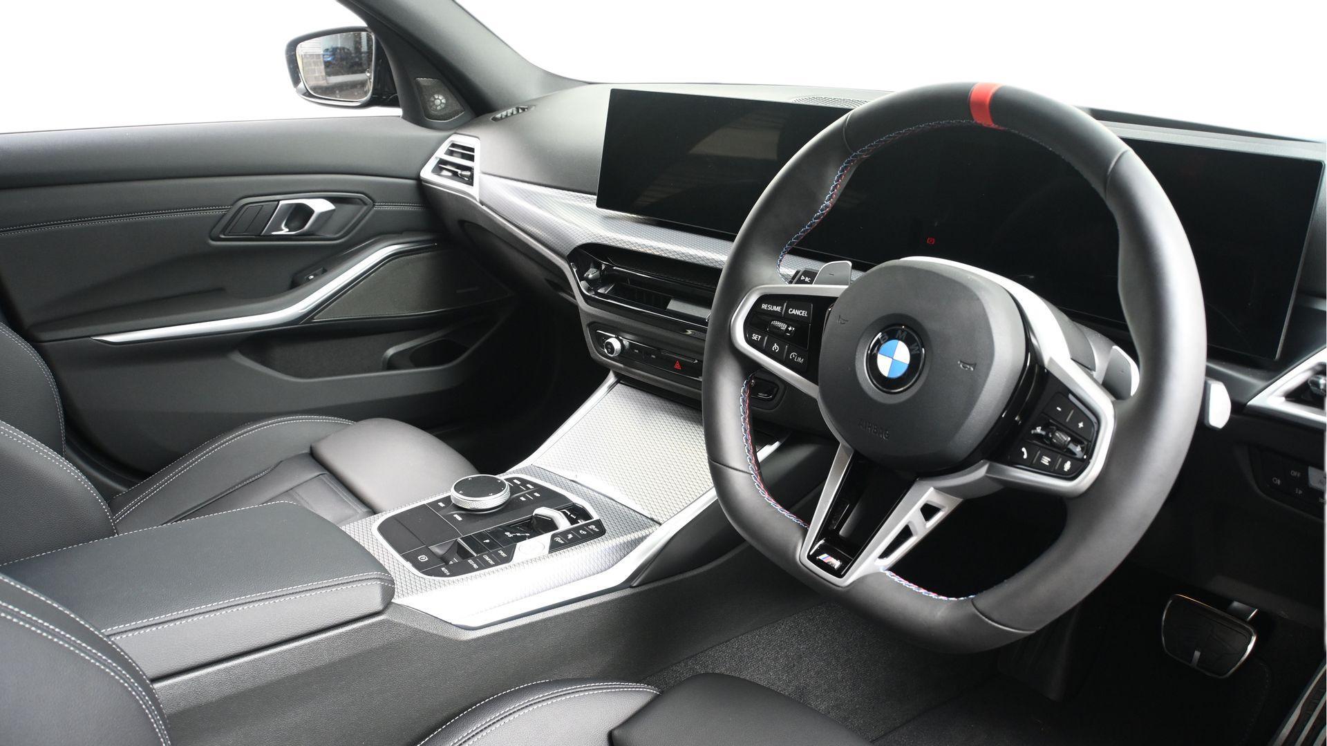 BMW 3 Series view 6