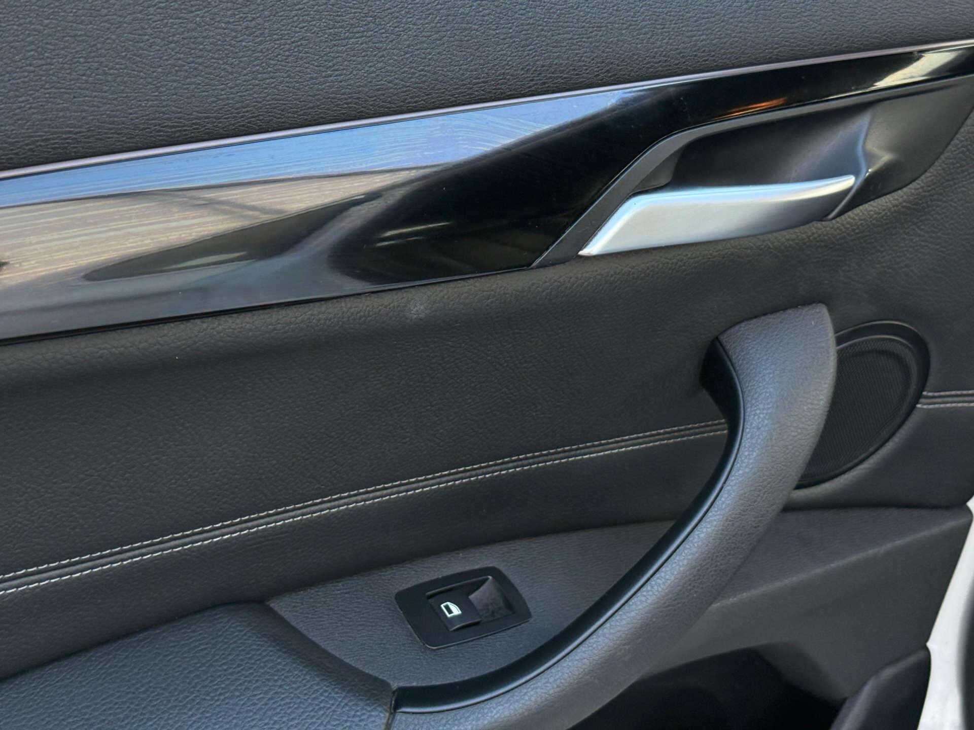 BMW X1 view 34