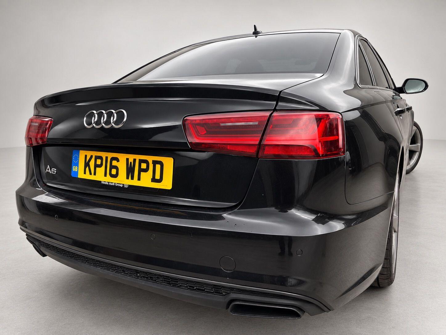 Audi A6 view 13
