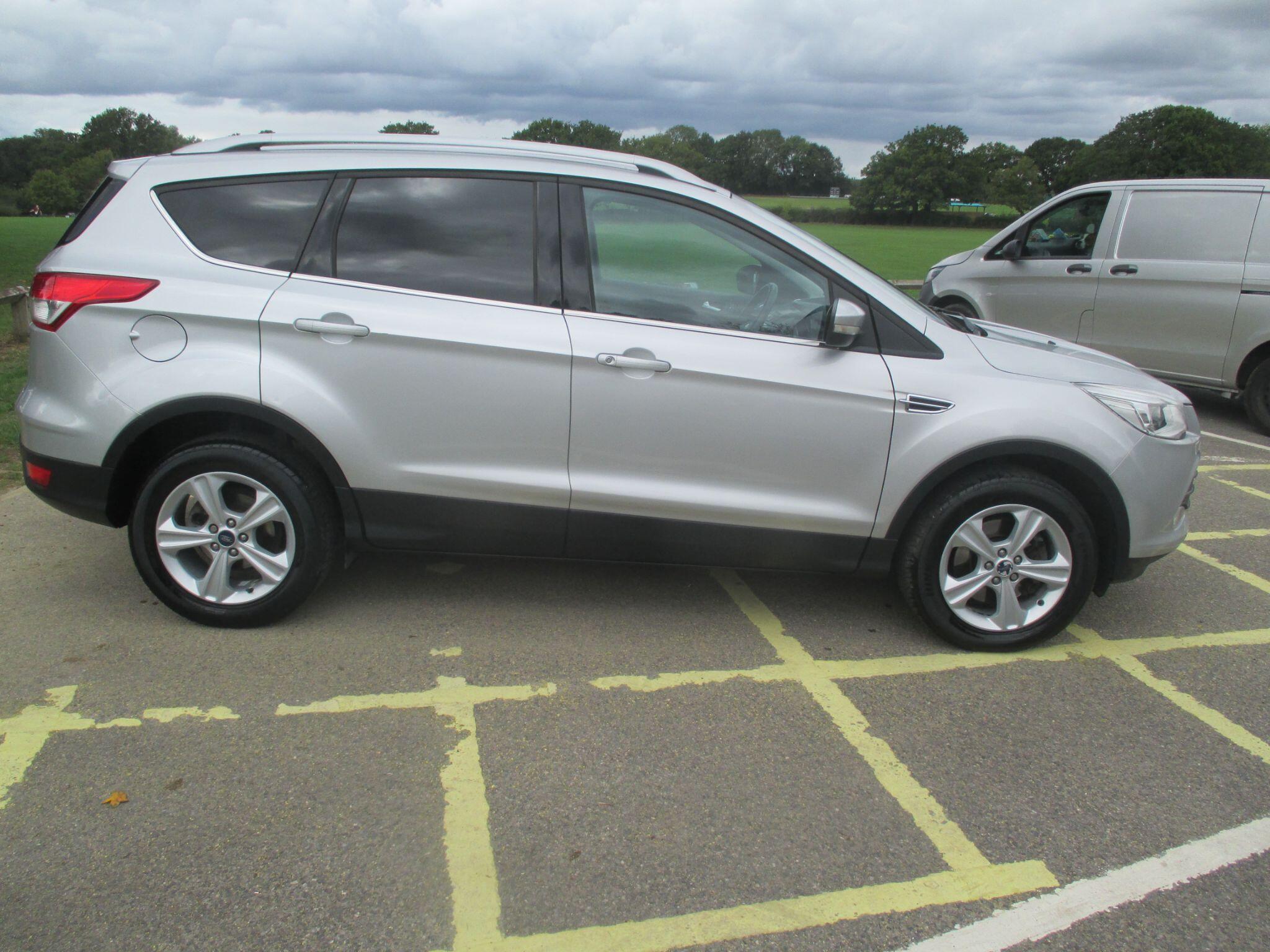 Ford Kuga view 9