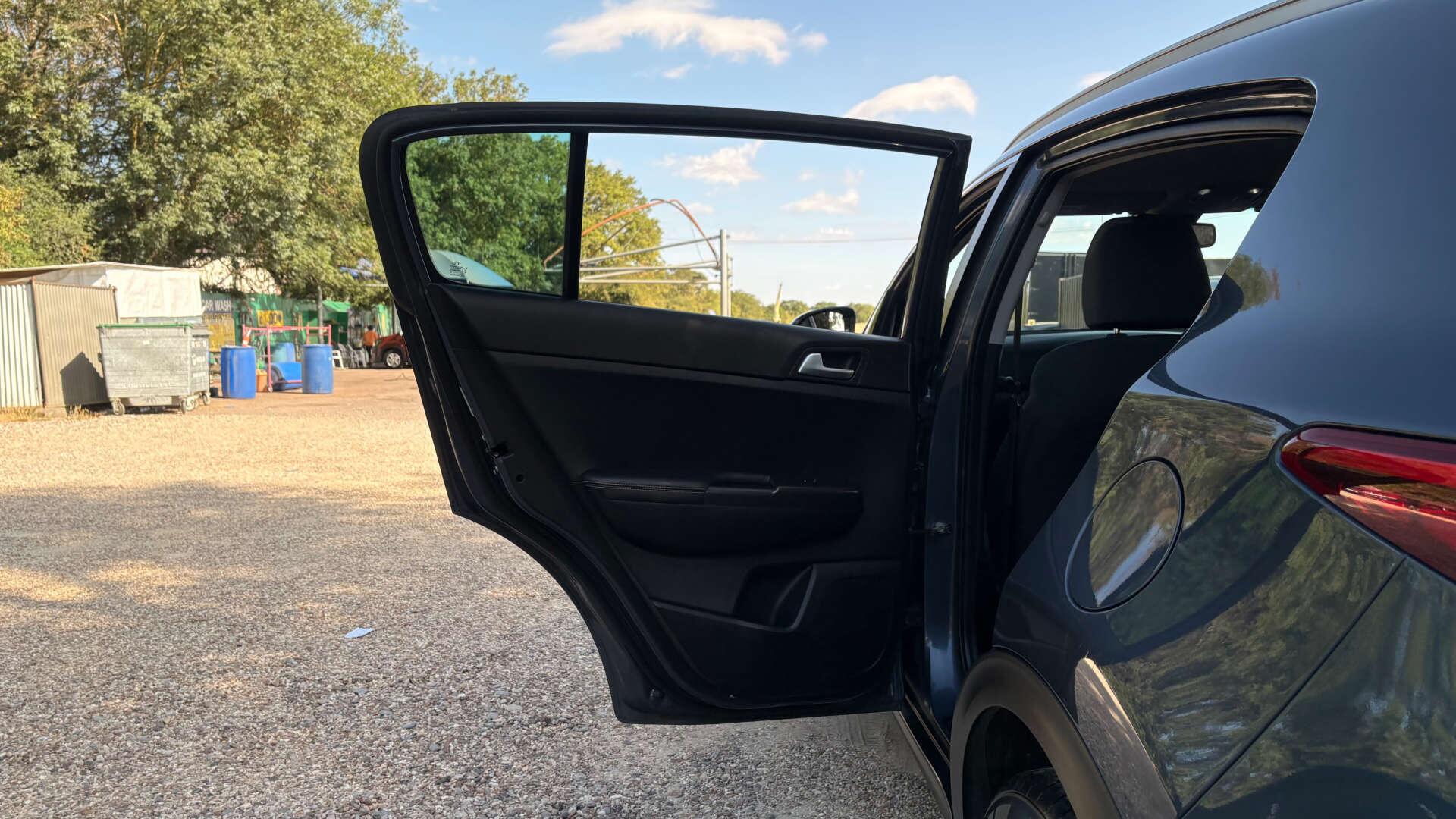 Kia Sportage view 35