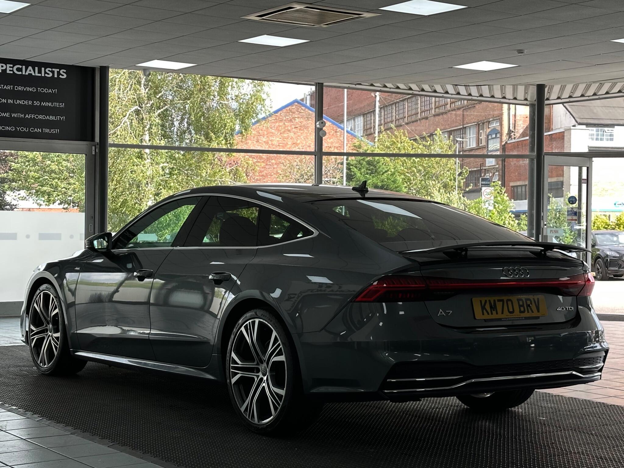 Audi A7 view 10