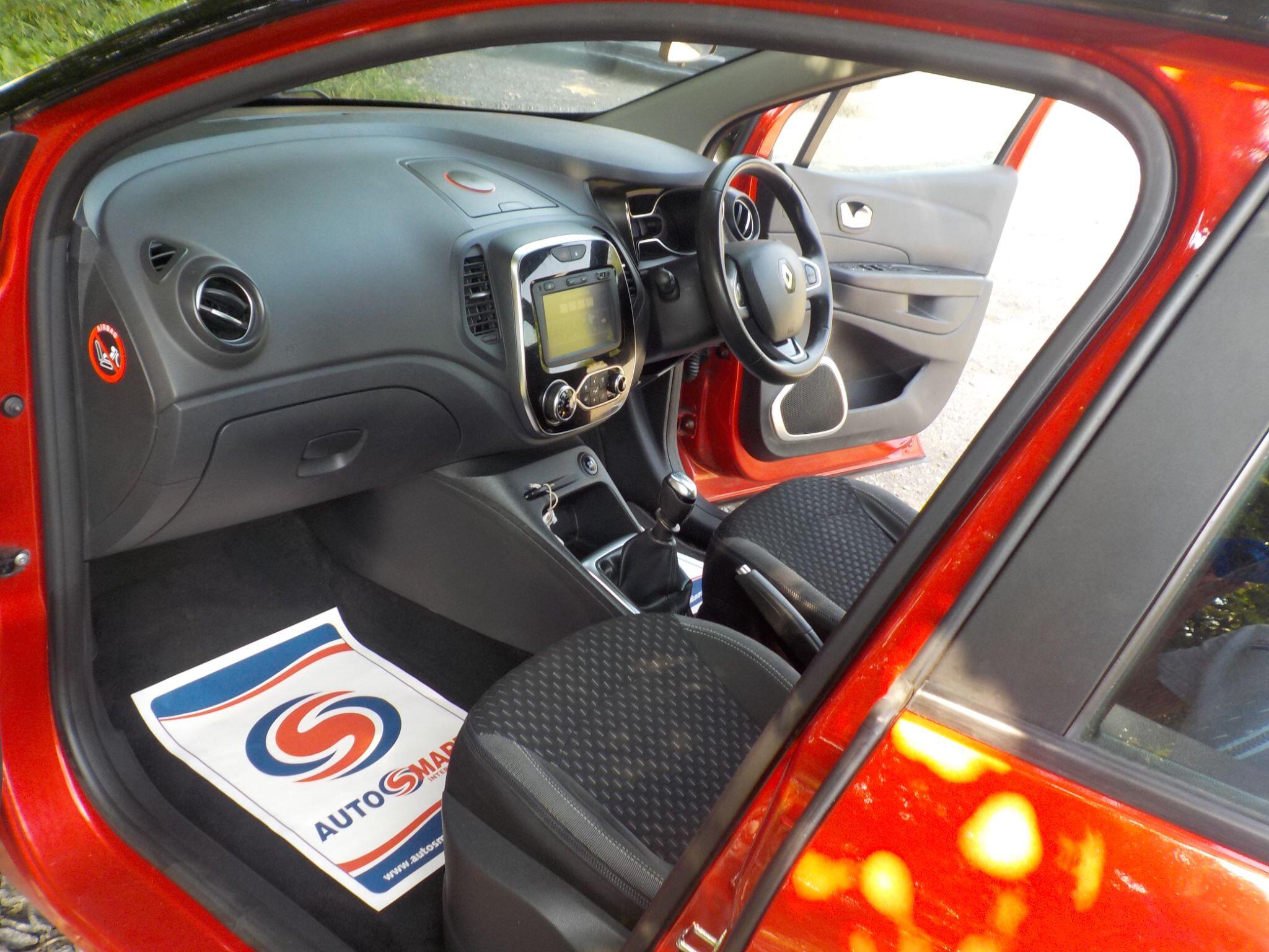 Renault Captur 1.5 dCi ENERGY Dynamique Nav Euro 6 (s/s) 5dr