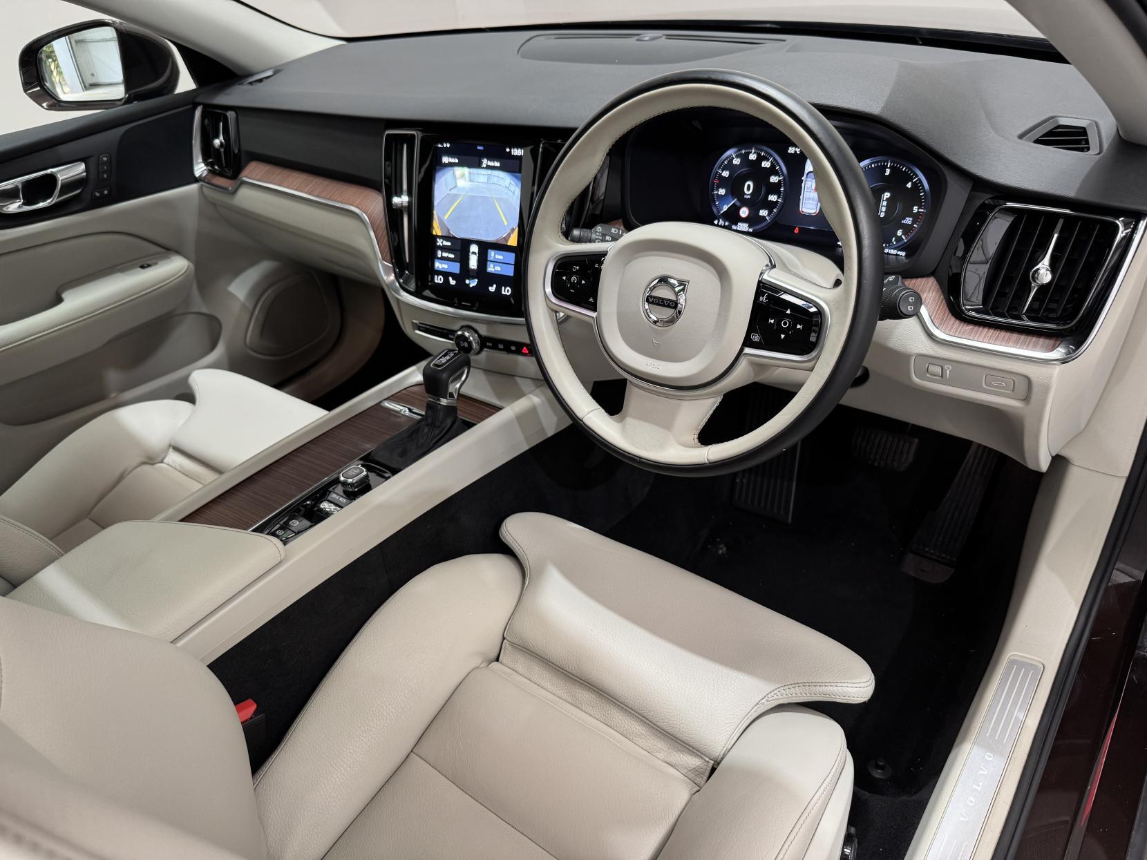 Volvo V60 view 20