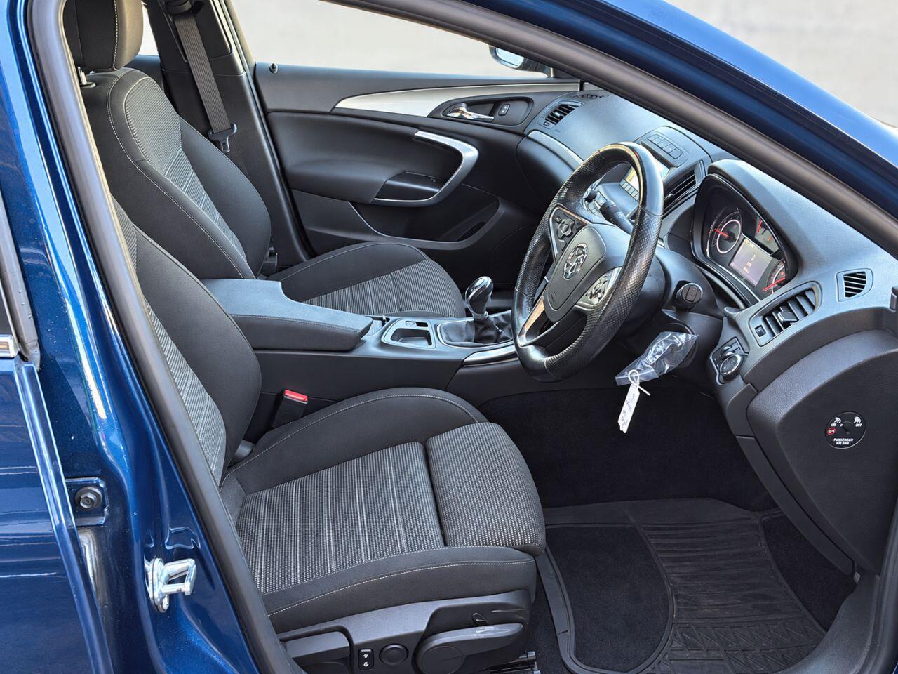 Vauxhall Insignia view 2