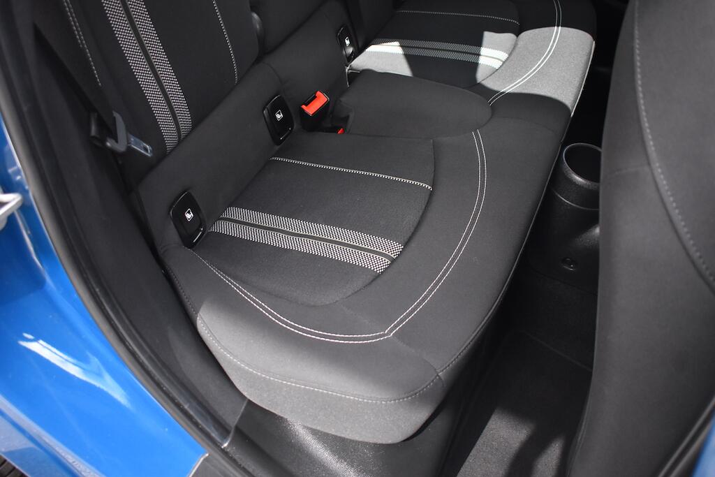 Mini Cooper view 35