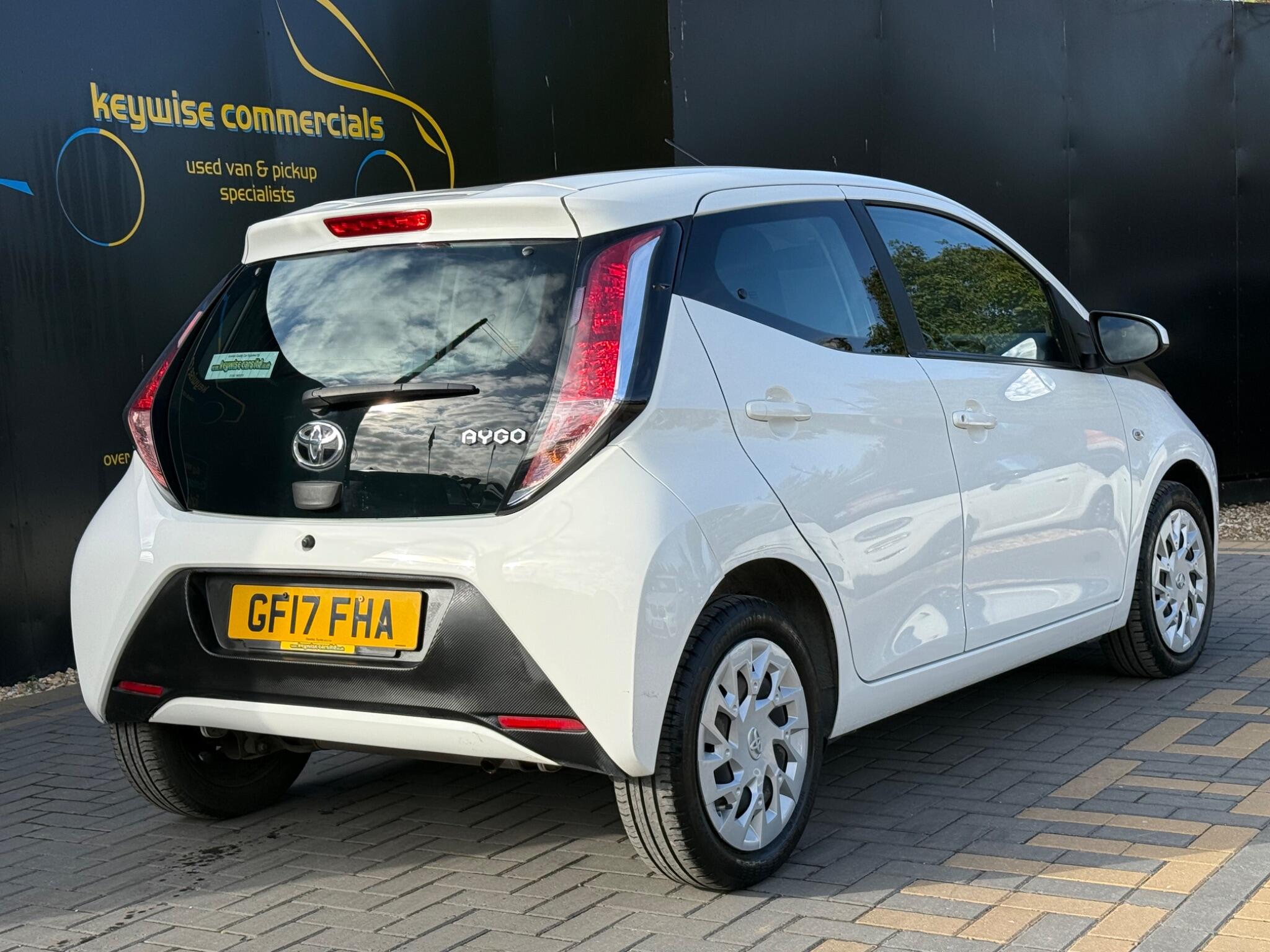 Toyota Aygo view 6
