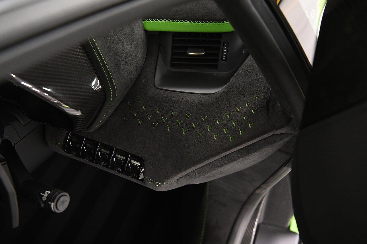 Lamborghini Aventador view 27