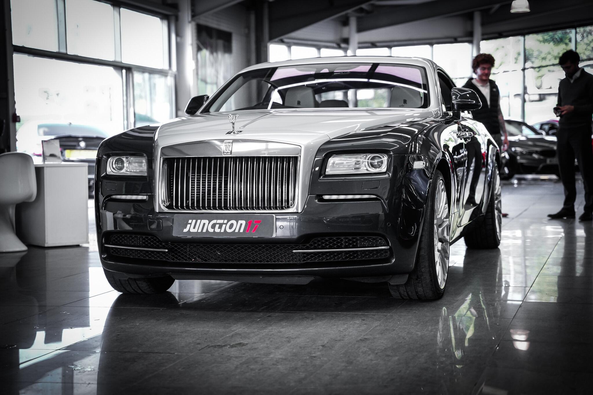 Rolls-Royce Wraith view 19