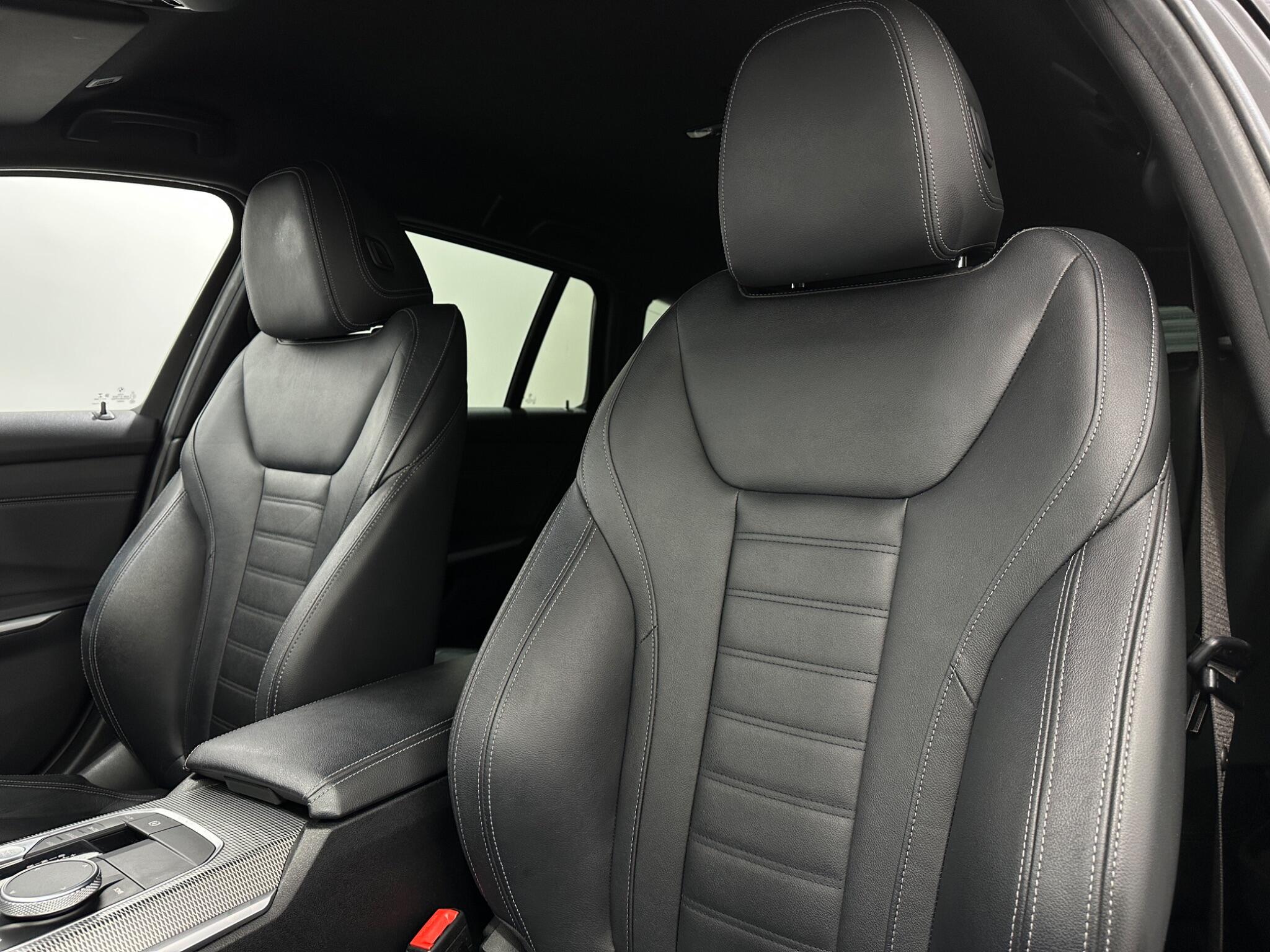 BMW 3 Series view 36