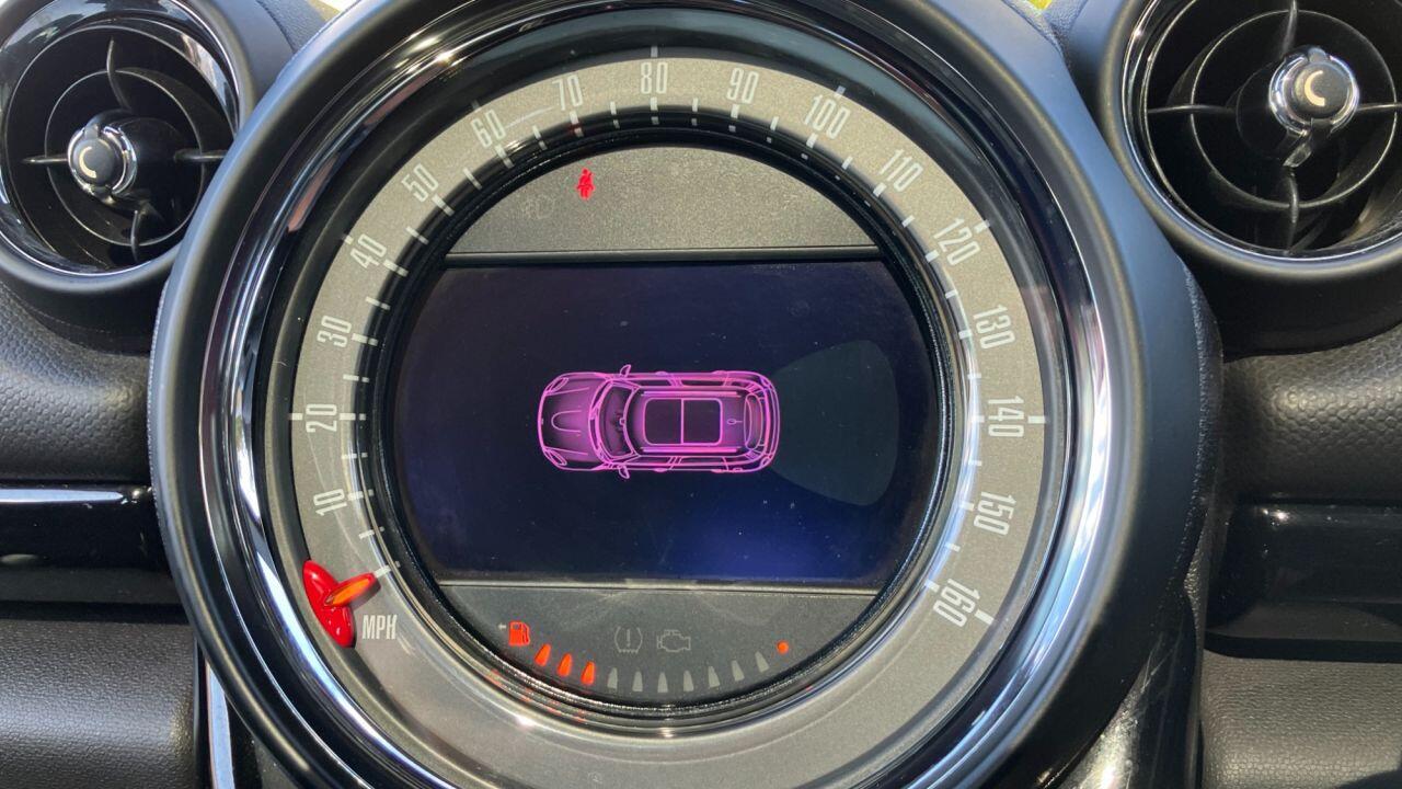 Mini Countryman view 41