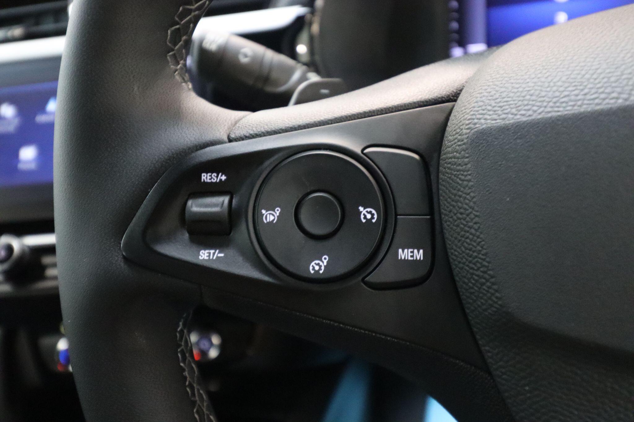 Vauxhall Corsa view 34