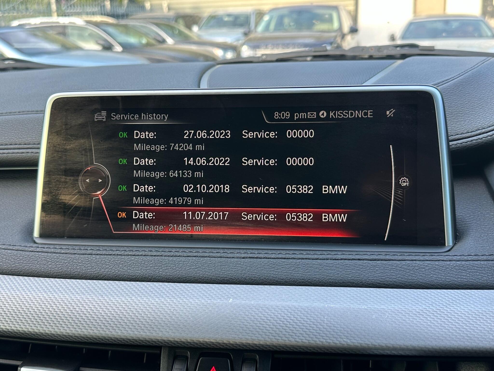 BMW X6 view 39