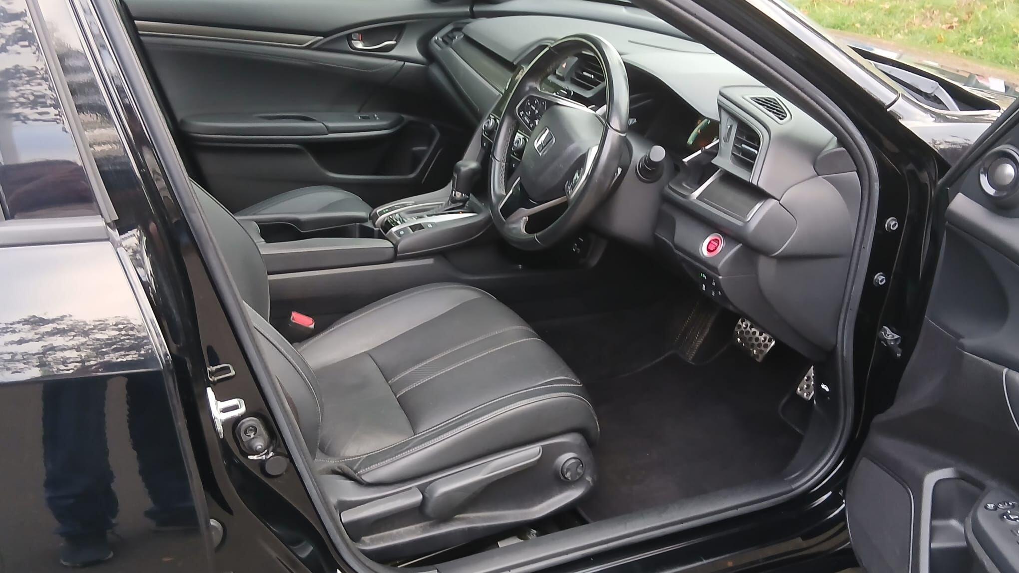 Honda Civic view 45