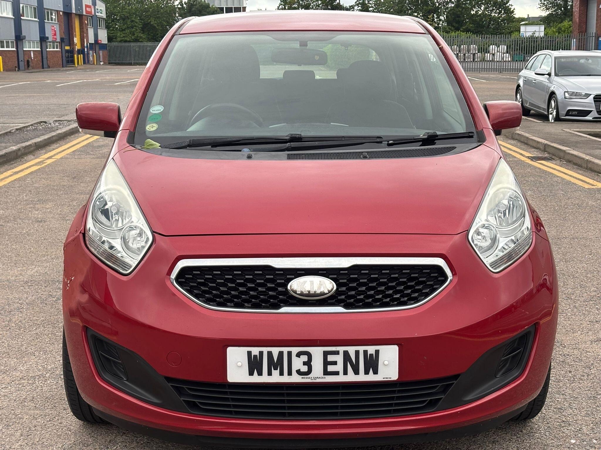 Kia Venga view 2