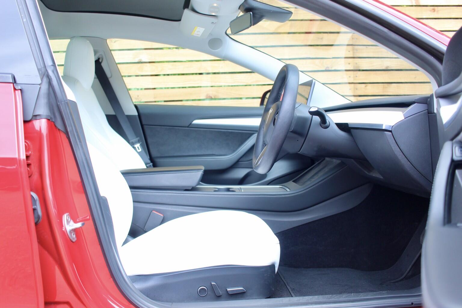 Tesla Model 3 view 8