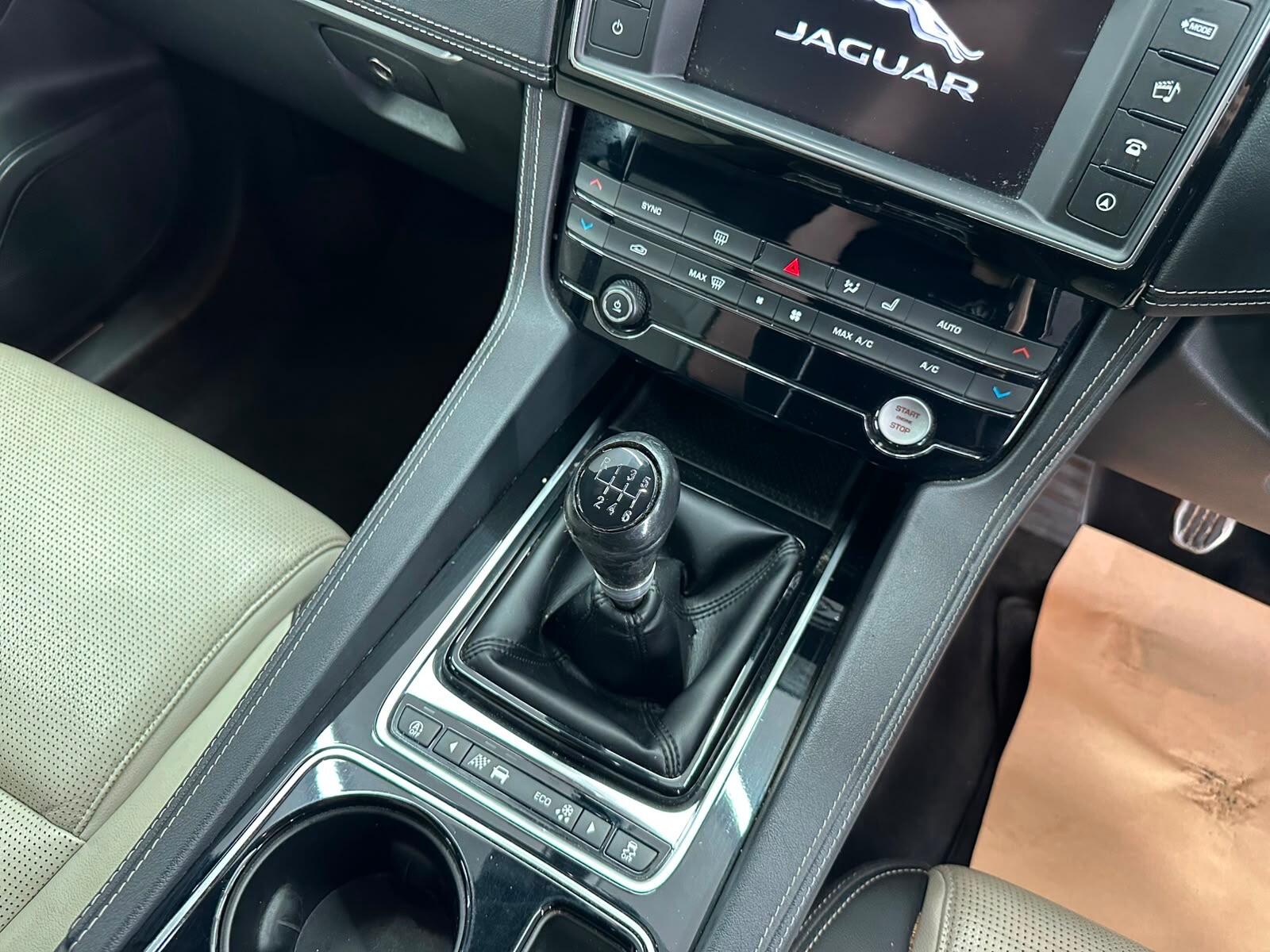 Jaguar F-Pace view 46