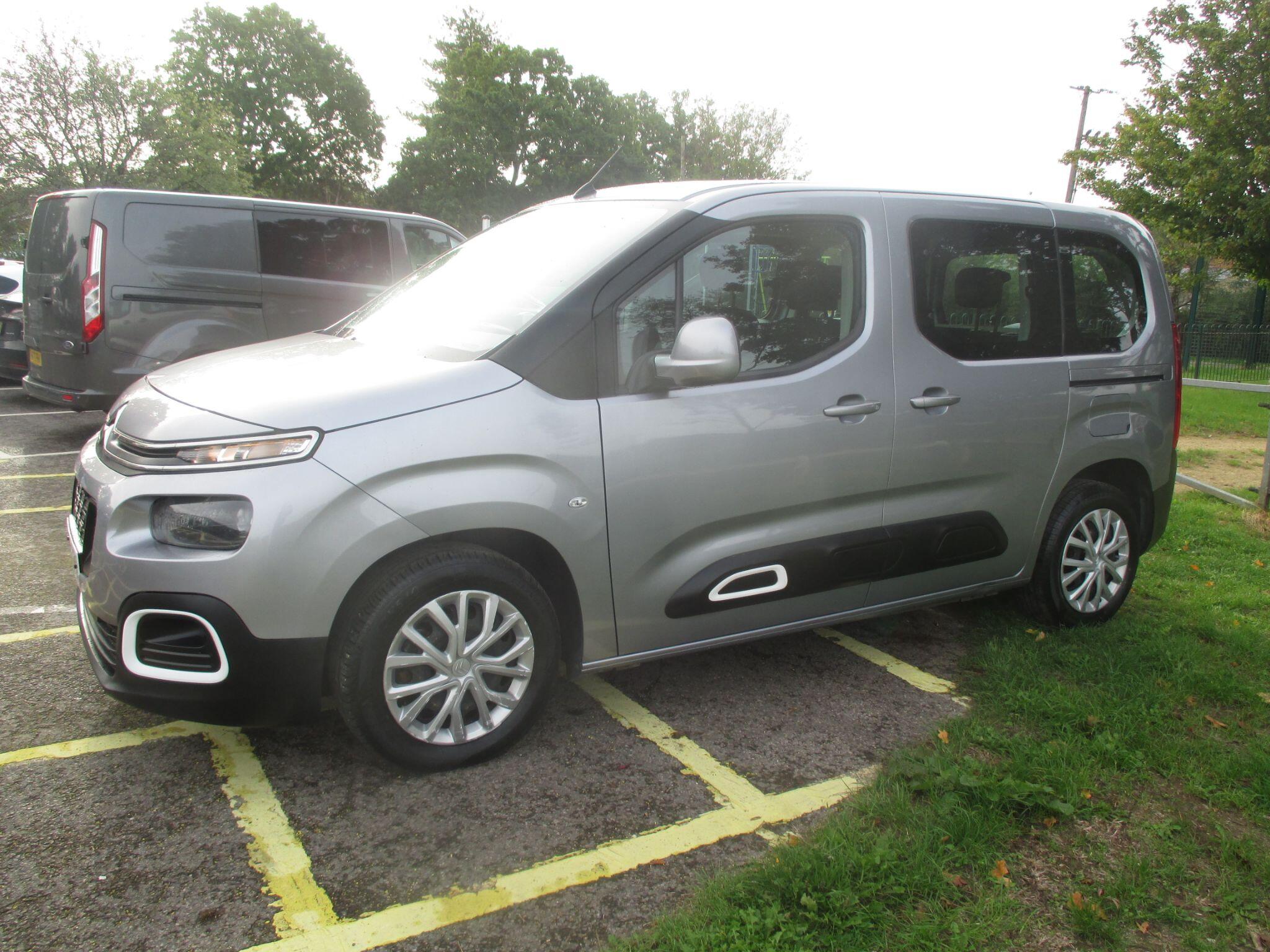 Citroen Berlingo view 18