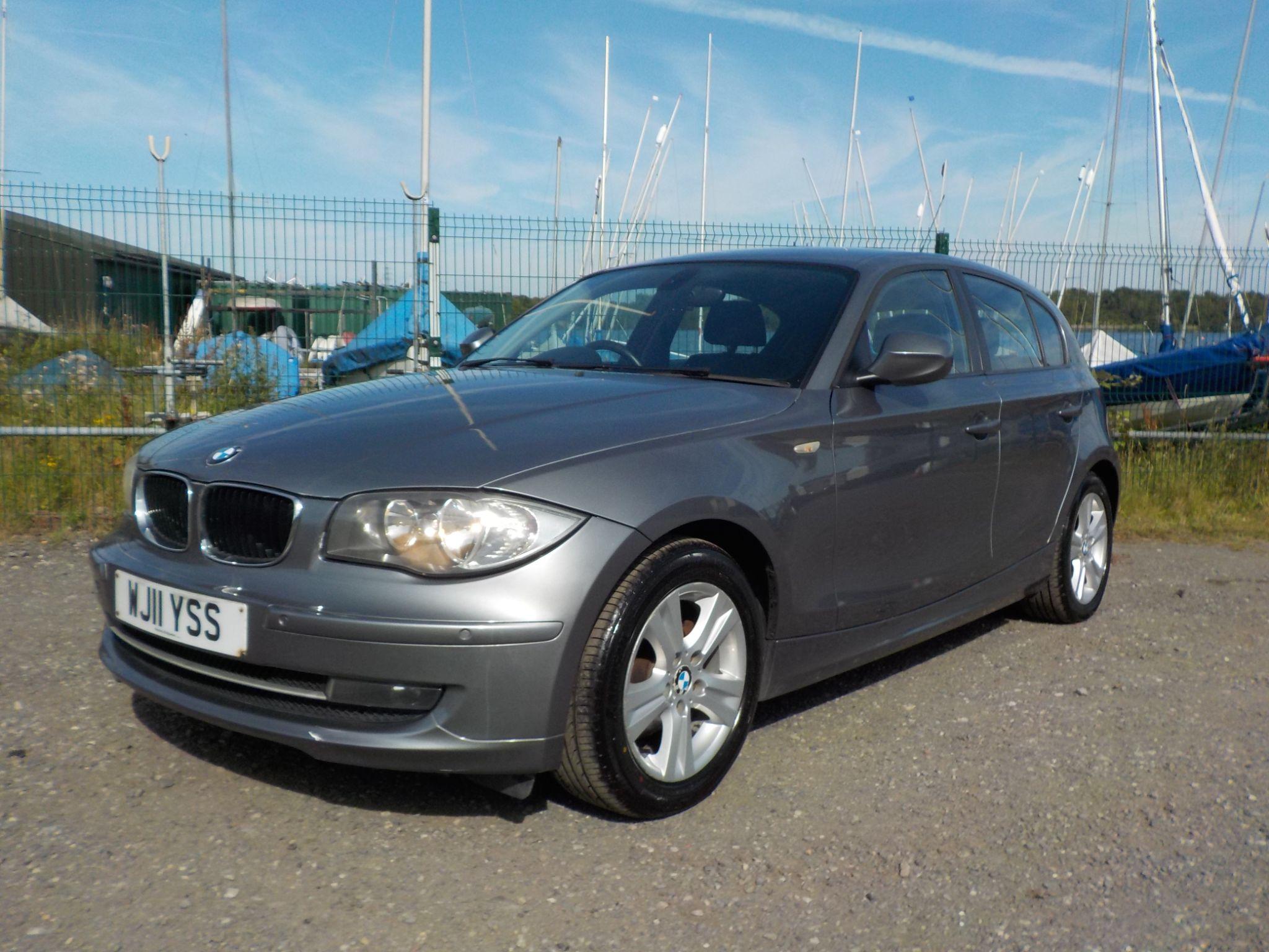 BMW 1 Series 2.0 118d SE Steptronic Euro 5 5dr