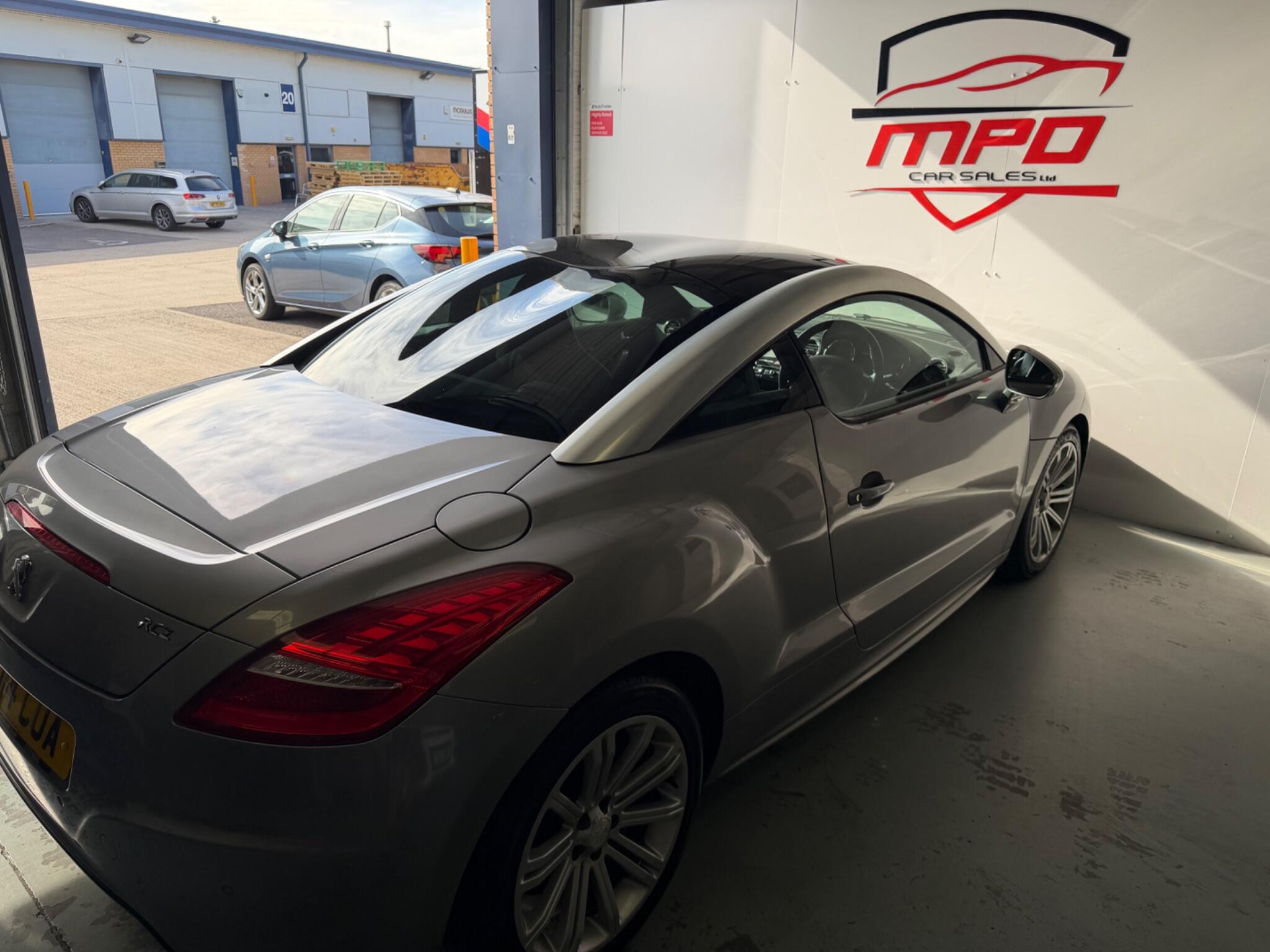 Peugeot RCZ view 34