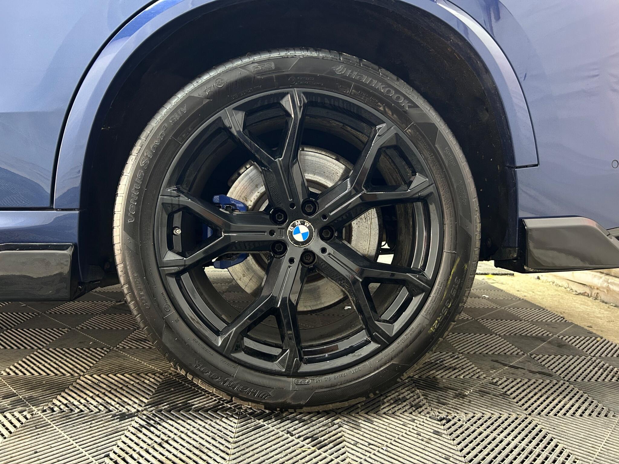 BMW X5 X5 view 42