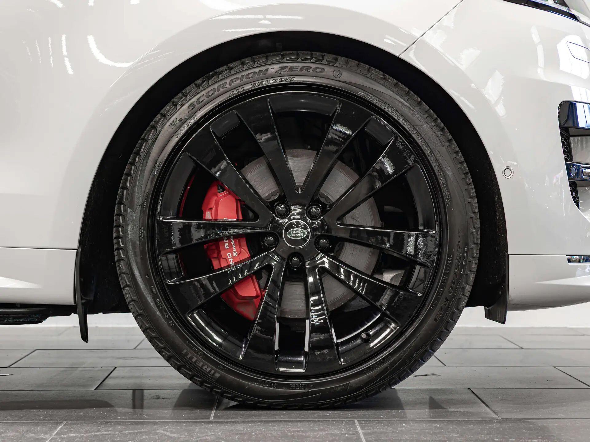 Land Rover Range Rover Sport view 7