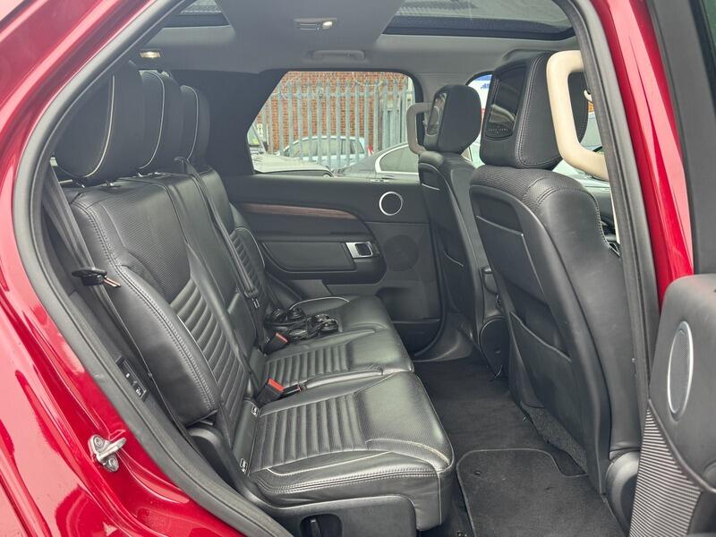 Land Rover Discovery view 60