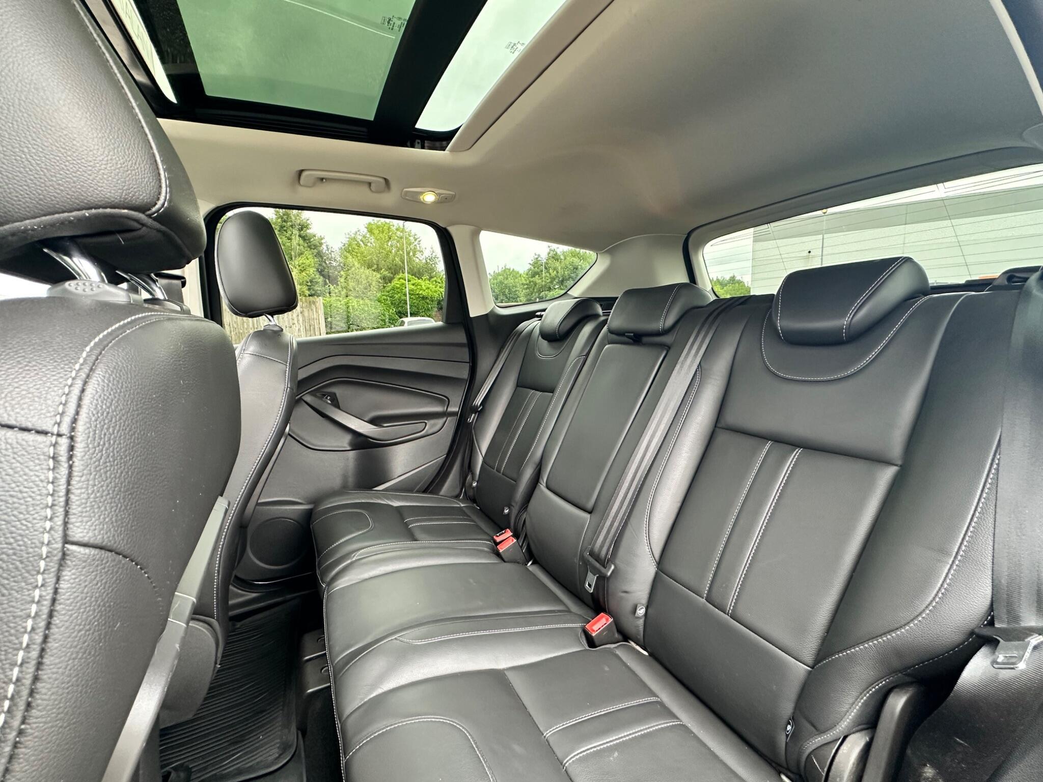Ford Kuga view 29