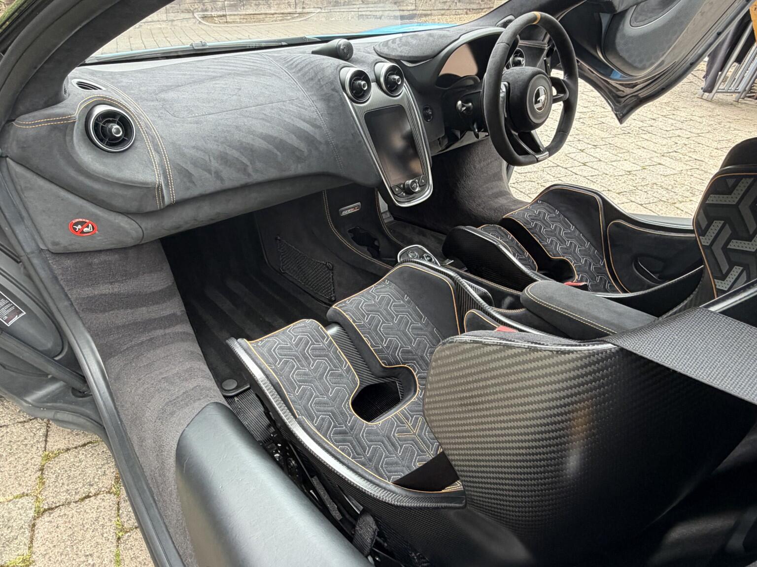 Mclaren 600LT view 20