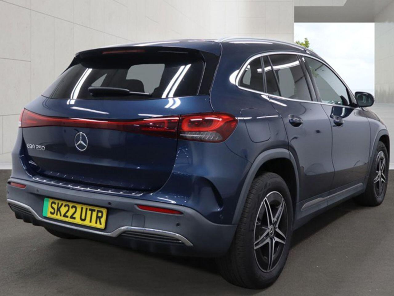 Mercedes-Benz Eqa view 4