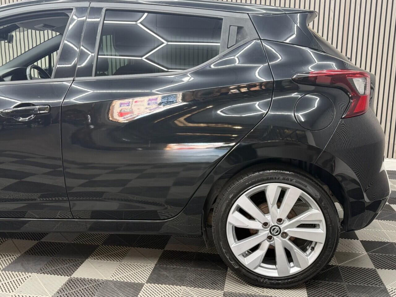 Nissan Micra view 29