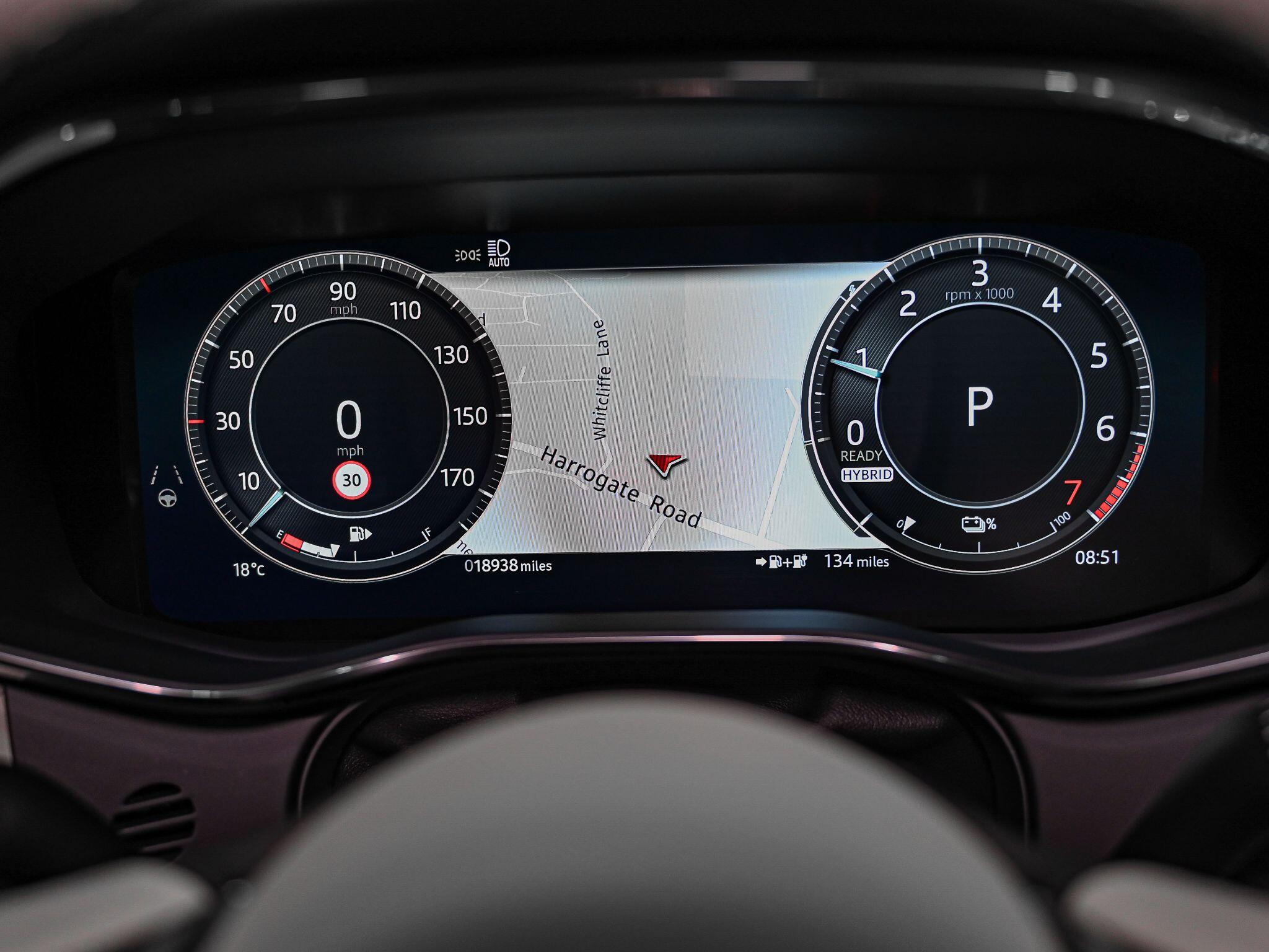 Jaguar F-Pace view 11