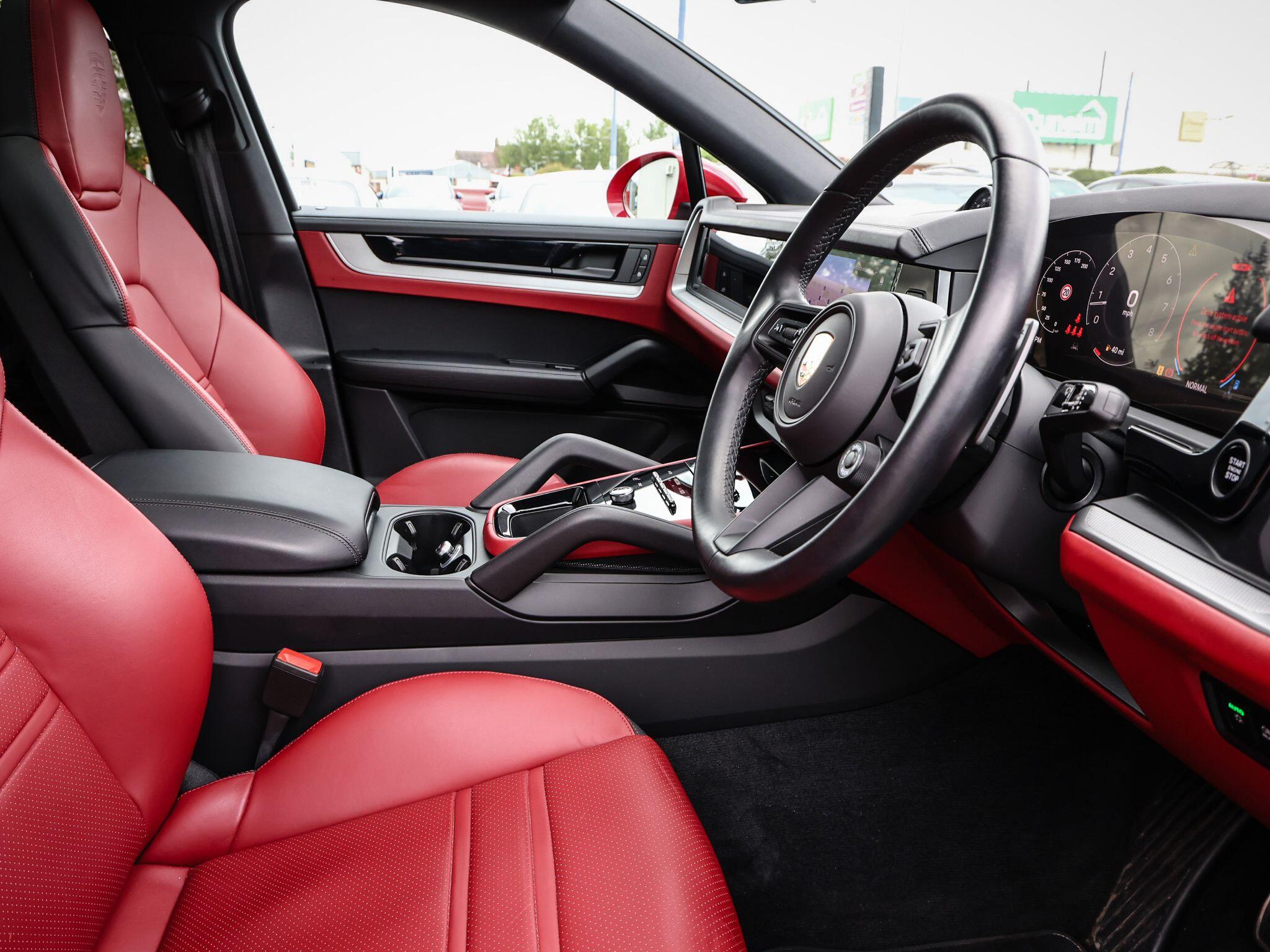 Porsche Cayenne view 42