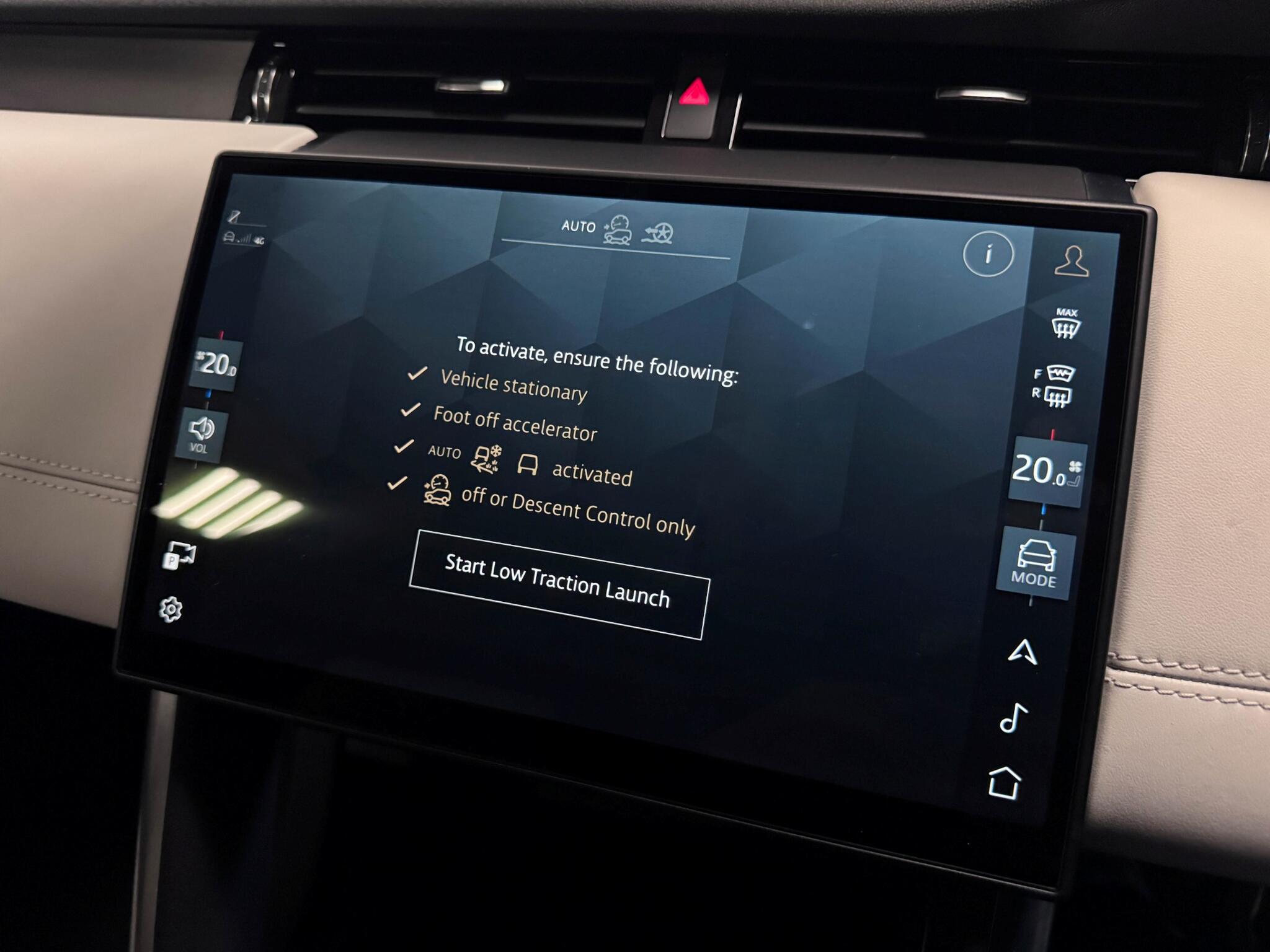 Land Rover Discovery Sport view 53