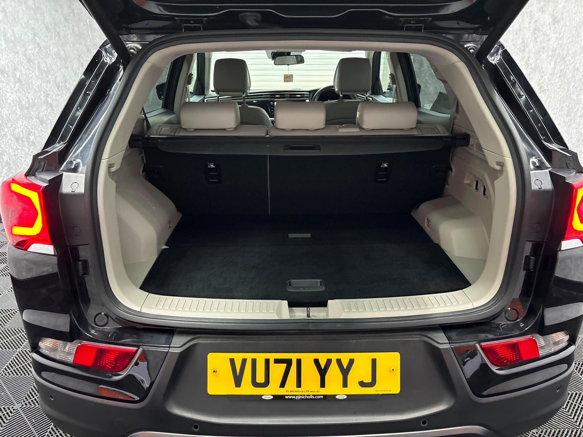 Ssangyong Korando view 40