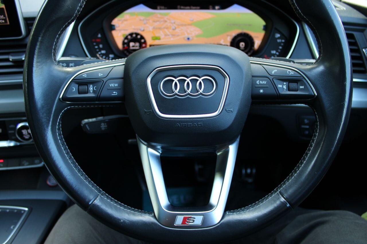 Audi SQ5 view 50