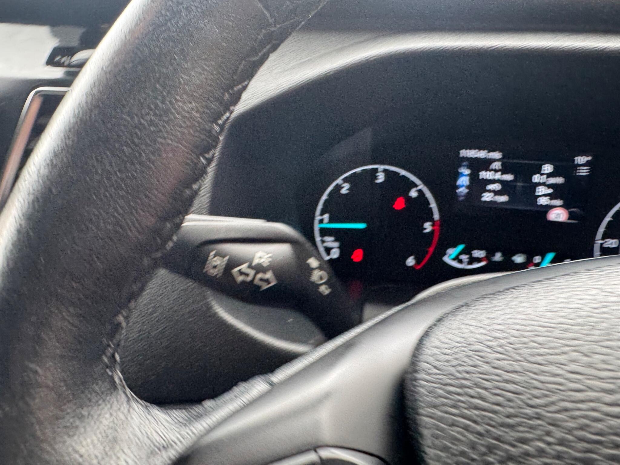 Ford Tourneo Custom view 25