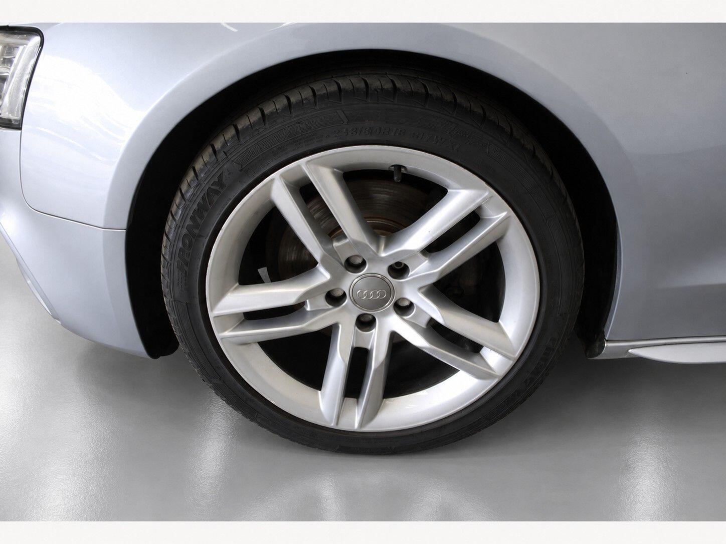 Audi A5 view 58