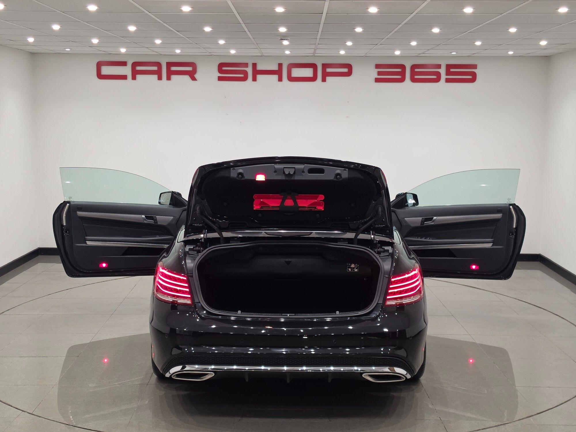 Mercedes-Benz E-Class view 58