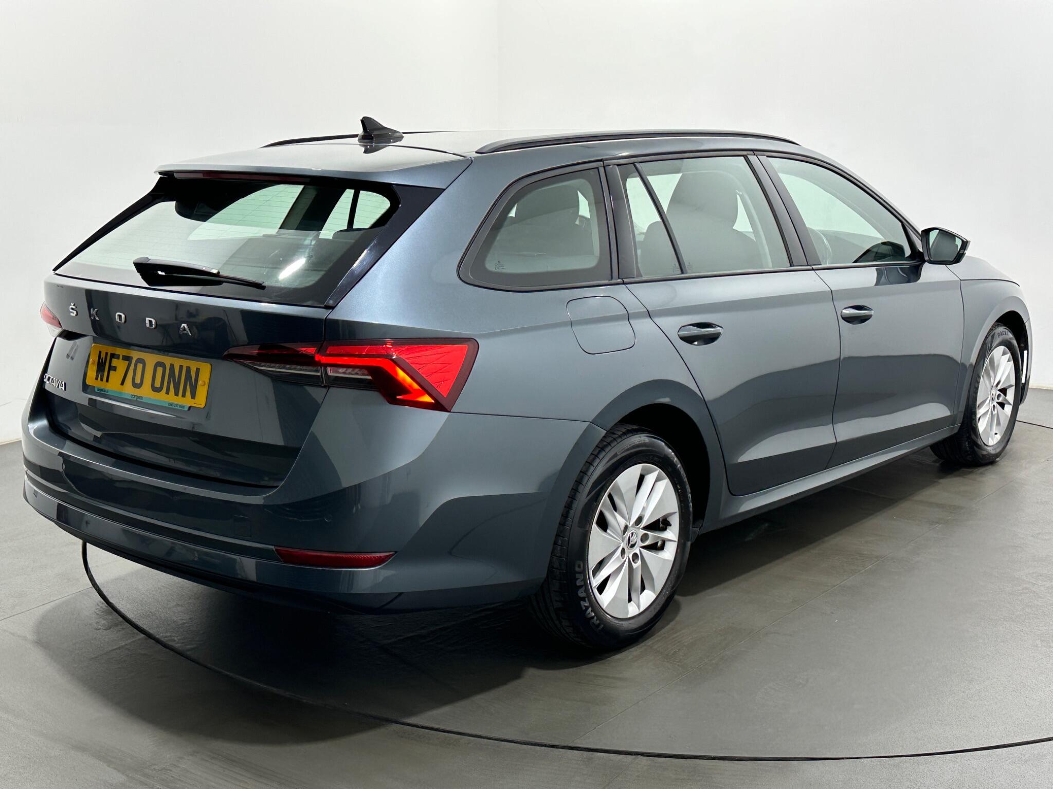 Skoda Octavia view 51