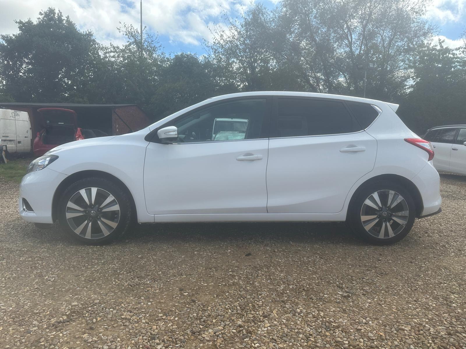 Nissan Pulsar view 6