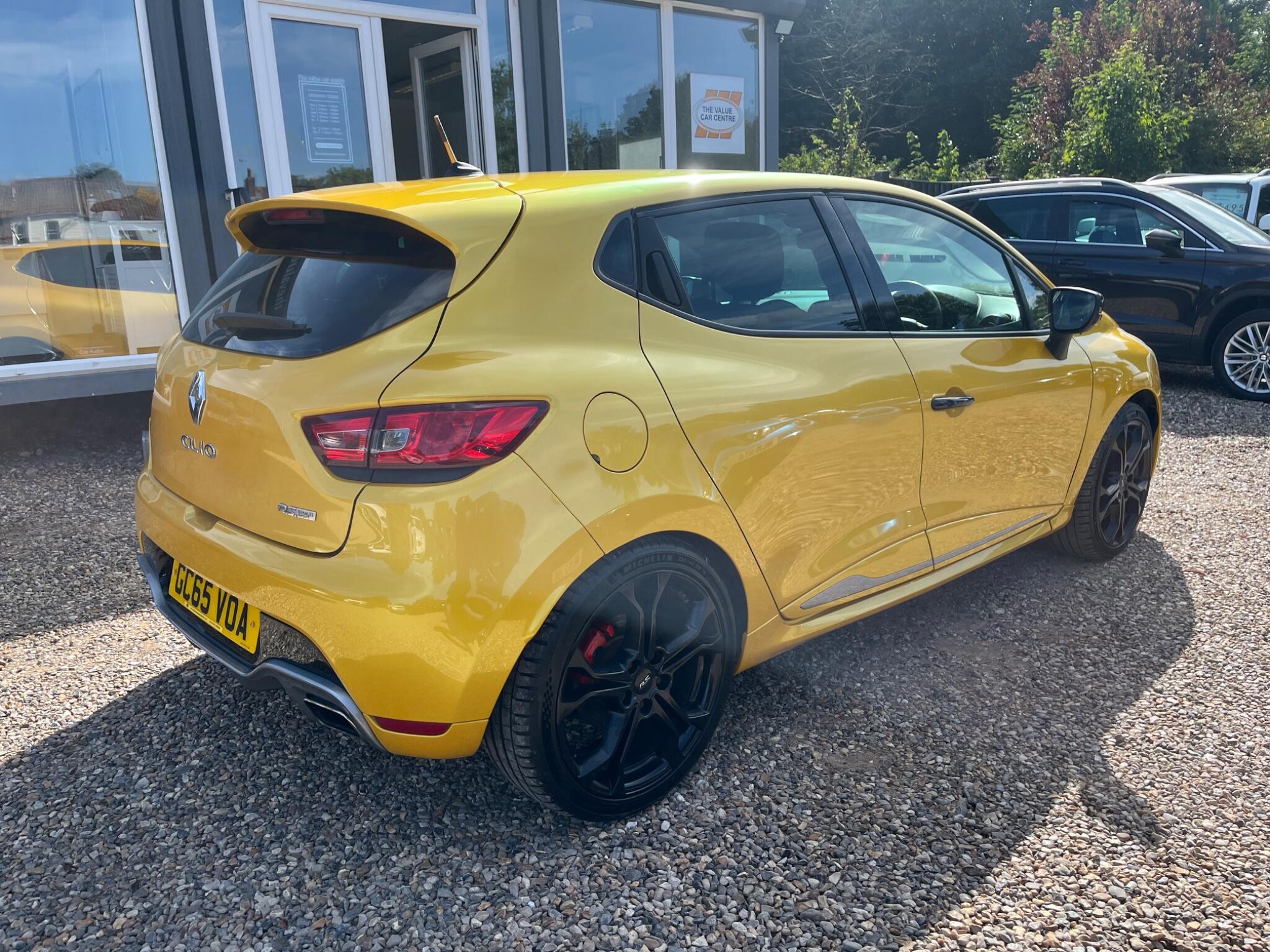 Renault Clio view 4