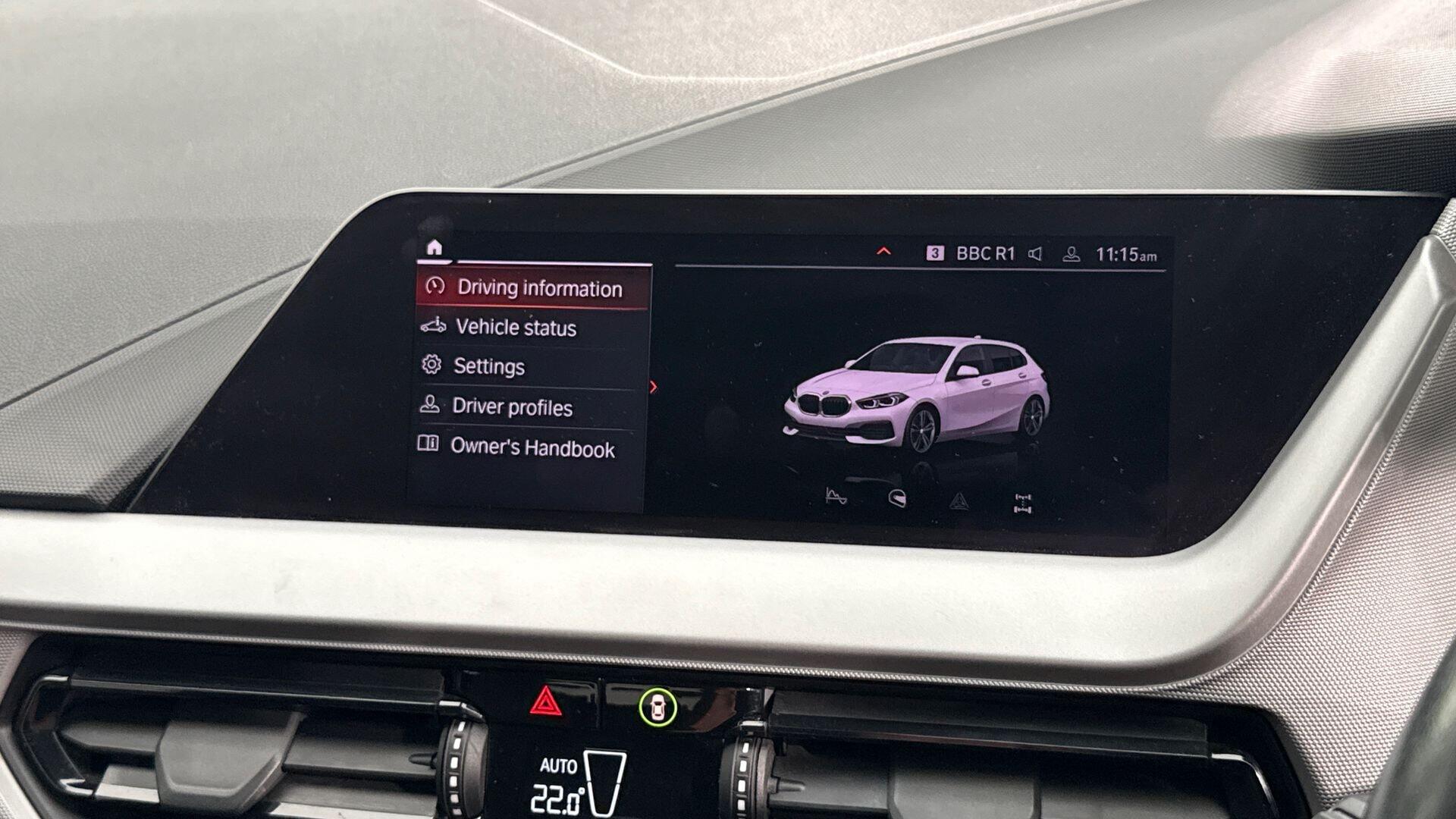 BMW 1 Series view 27