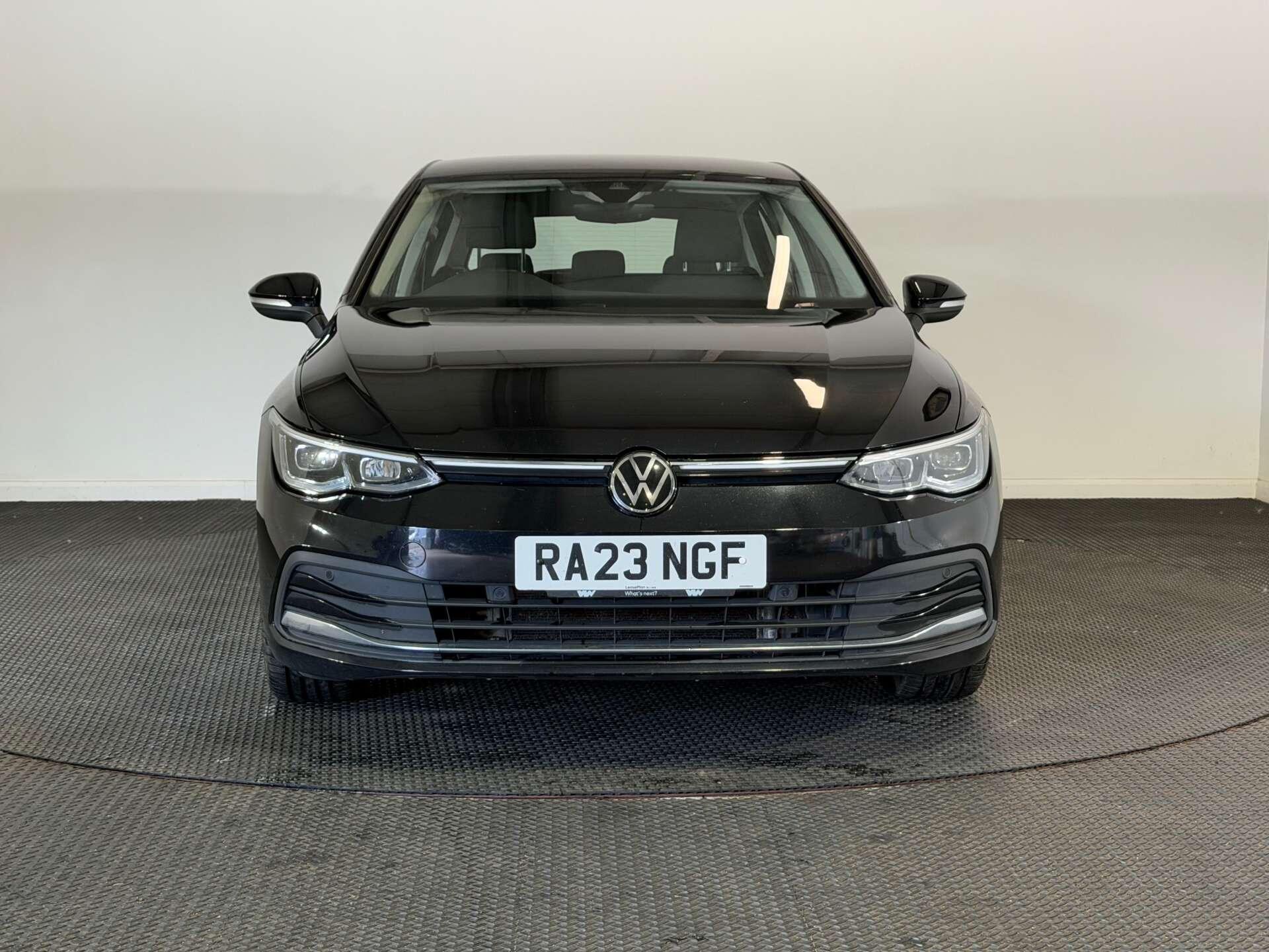 Volkswagen Golf view 2