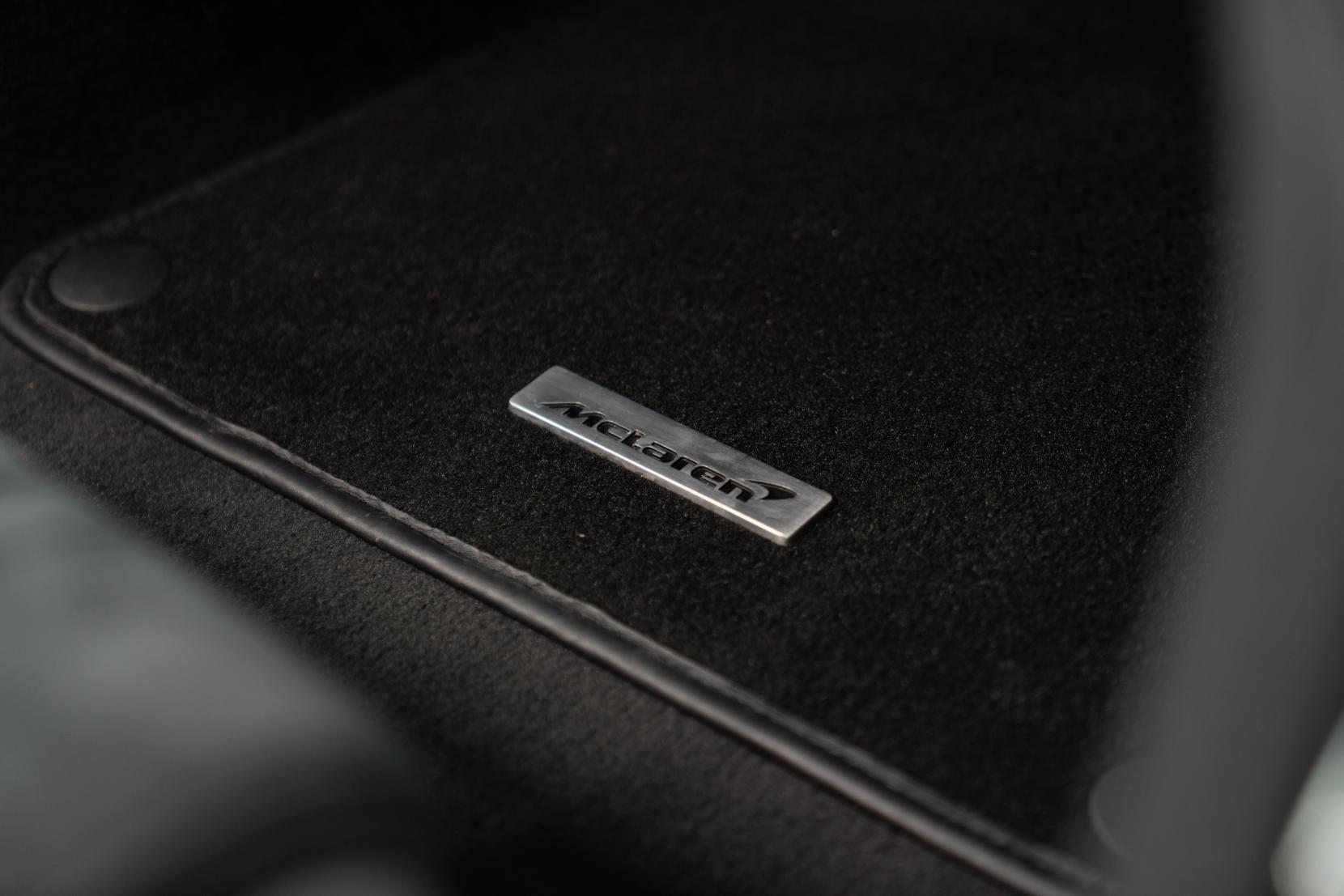 Mclaren 720s view 17
