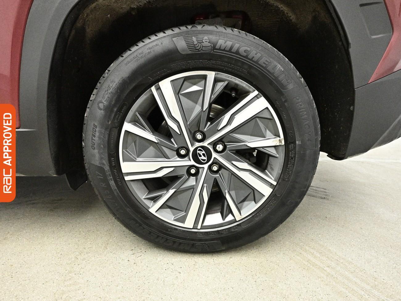 Hyundai Tucson view 26