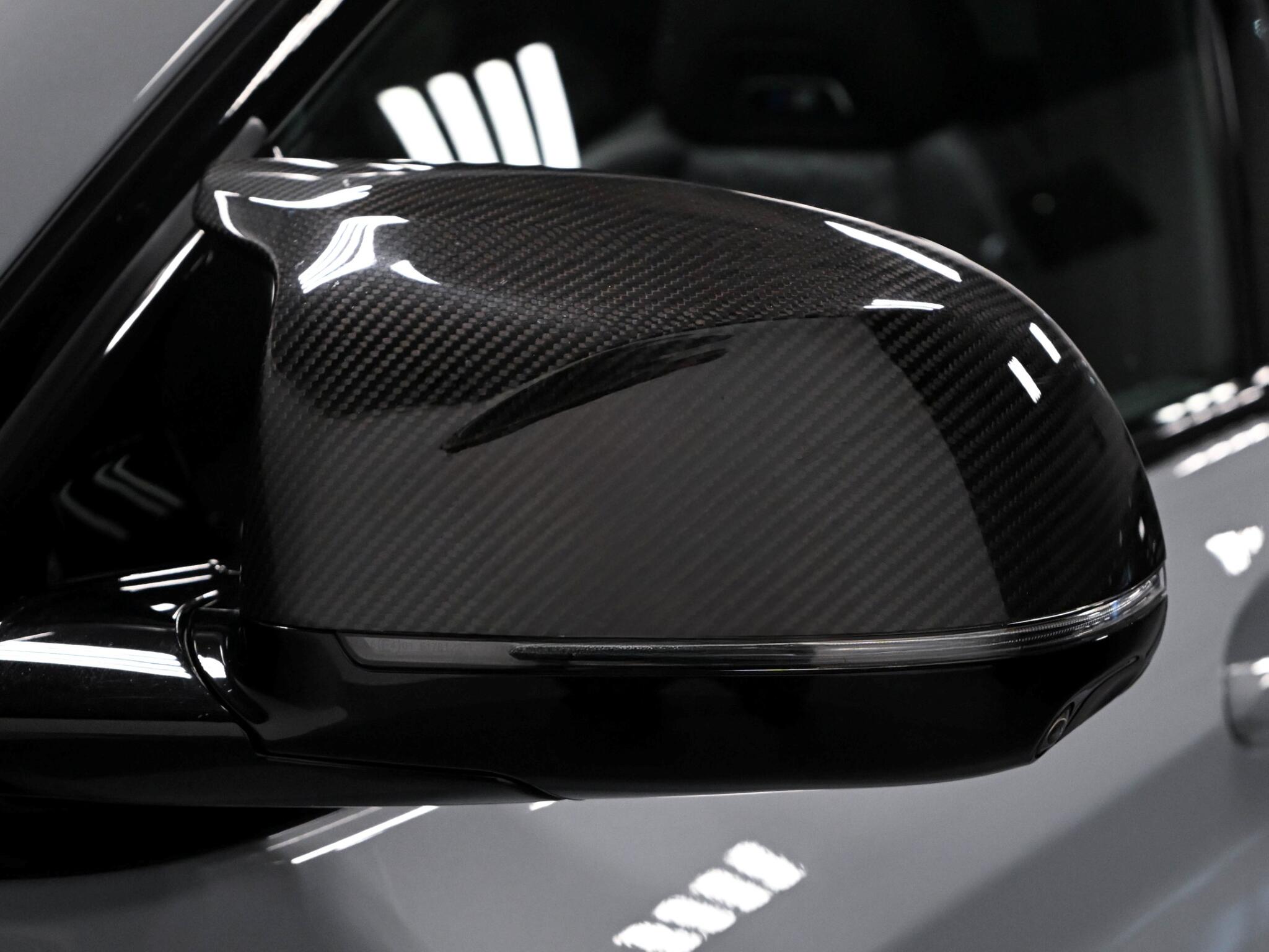 BMW X4 M view 23