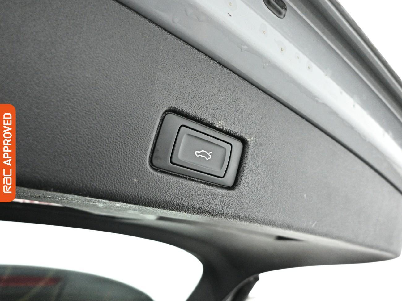 Audi Q4 E-Tron view 15