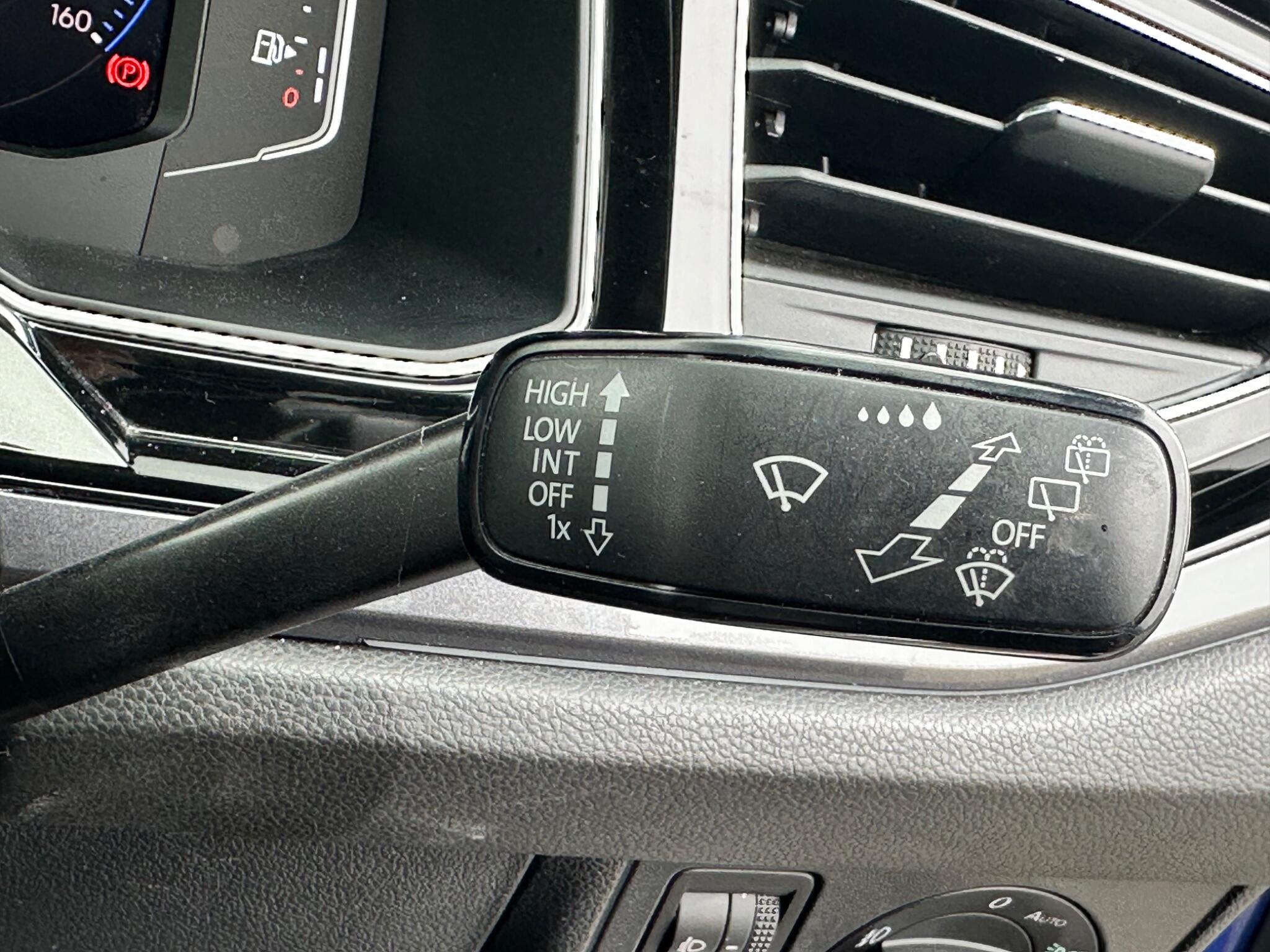 Volkswagen Polo view 20