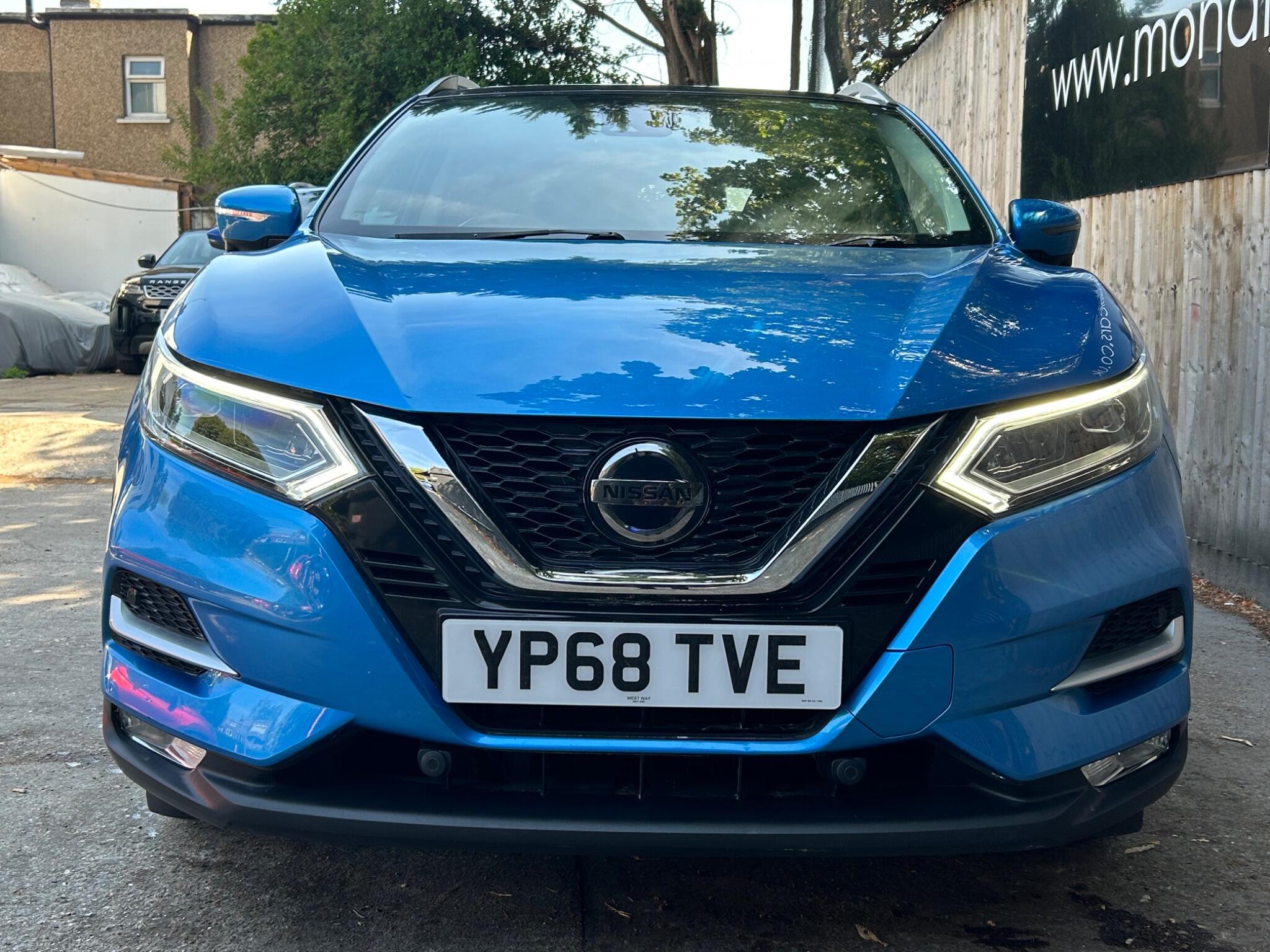 Nissan Qashqai view 18